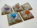 Orgonitová pyramida exkluzive 40 mm duhová