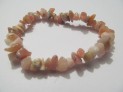 Opál růžový náramek tromlovaný 