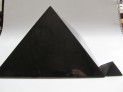 Šungitová pyramida velká leštěná 25x25 cm