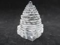Pyramida vybroušená z křišťálu Shri jantra